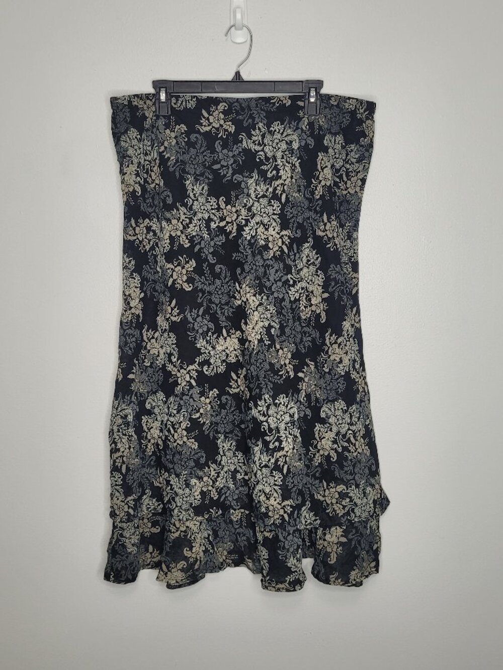 Vintage 90s White Stag black gray moody floral pull on grunge midi skirt size xl